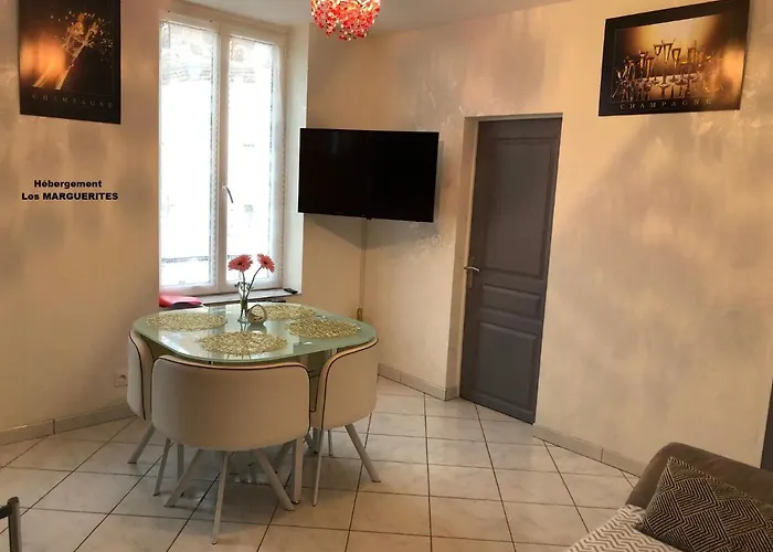 Apartment La Petalerie